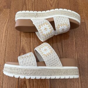 MIA Platform Sandals Womens US 6.5 Crochet Slip On Slides Open Toe Boho Vacation